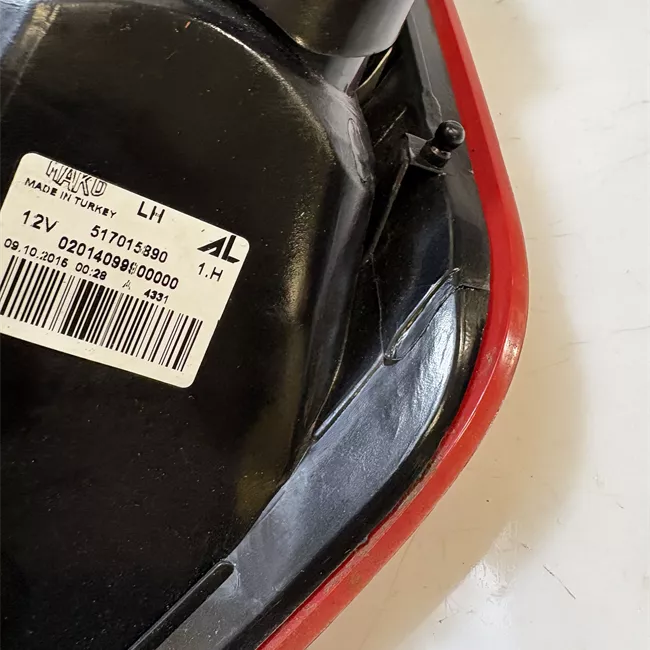 Fanale posteriore sinistro