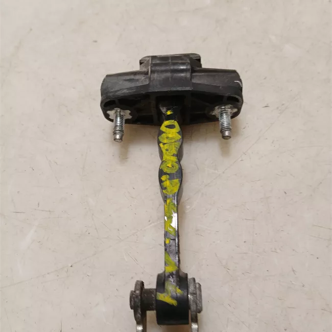 Fermo porta anteriore sinistro