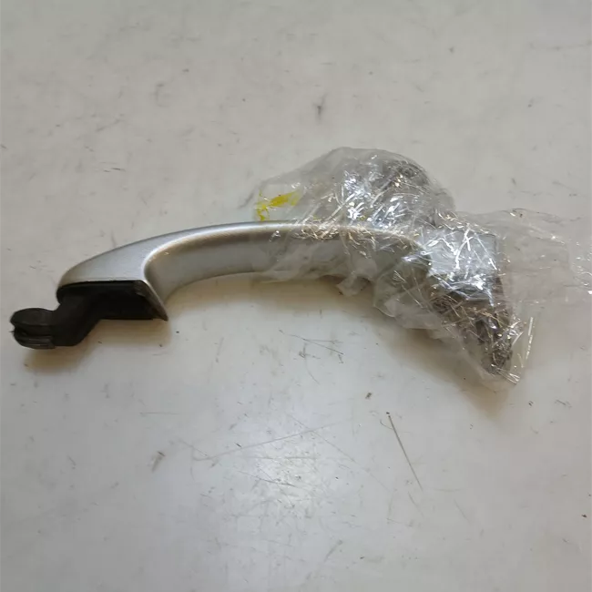 Maniglia porta posteriore destra