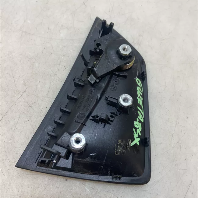 Maniglia porta posteriore sinistra