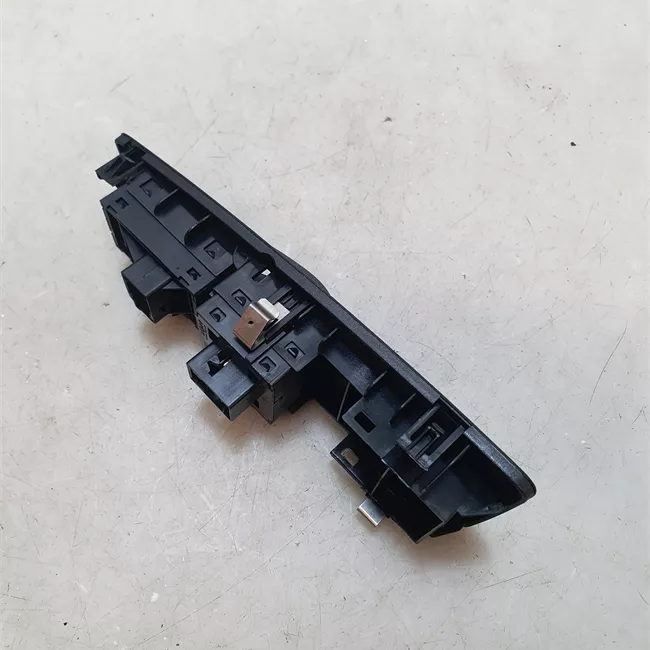 Blocco comandi alzacristalli e retrovisori esterno sinistro