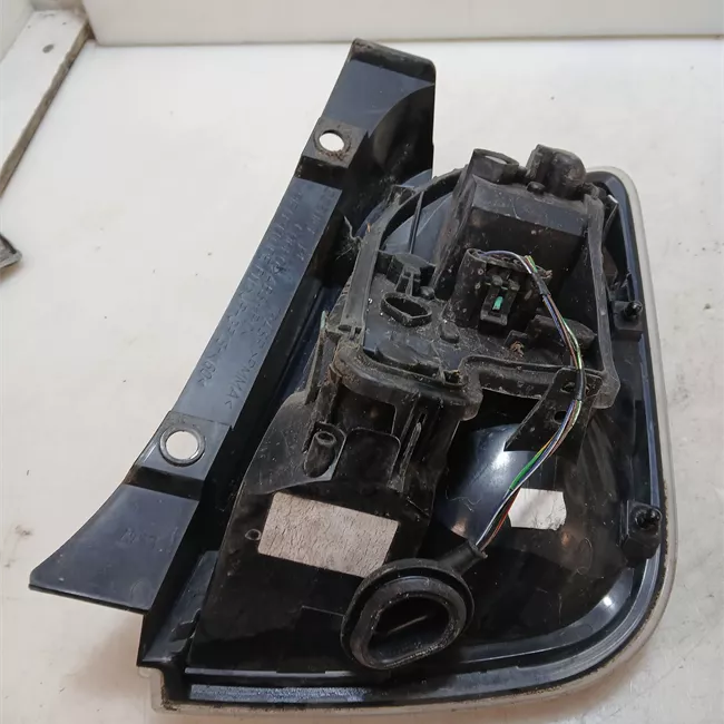 Fanale posteriore sinistro