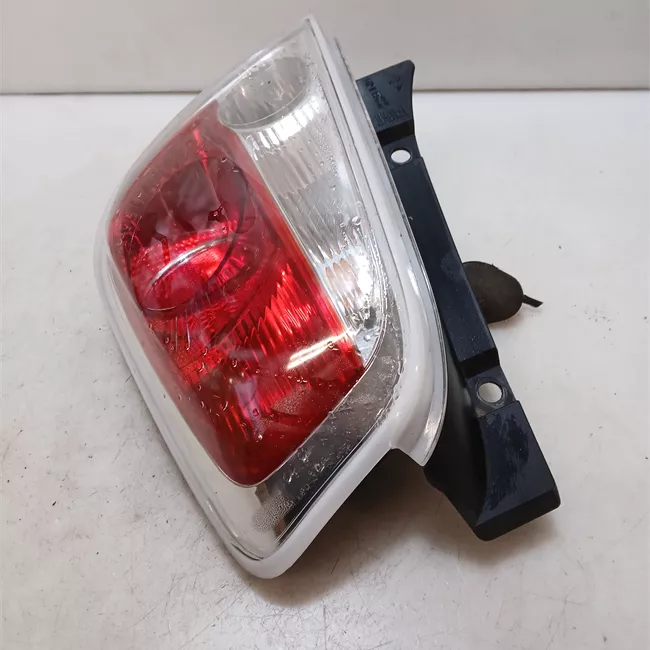 Fanale posteriore destro