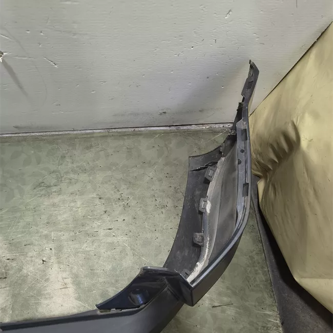 Paraurti posteriore centrale