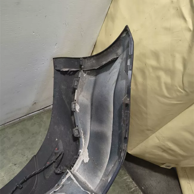 Paraurti posteriore centrale