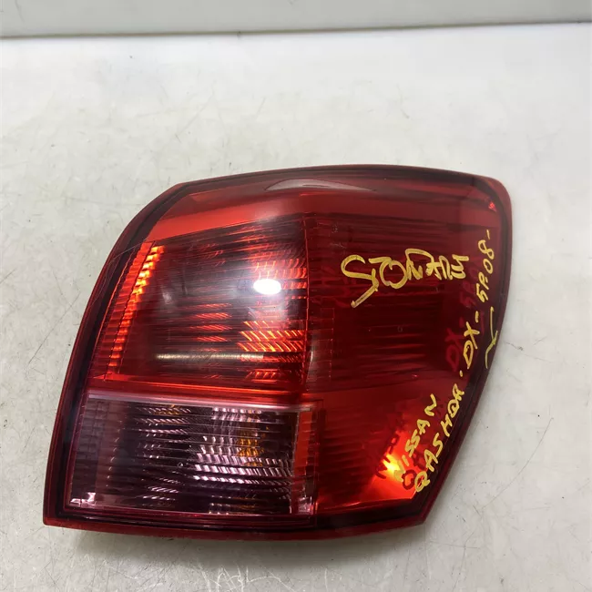 Fanale posteriore parte esterno destro