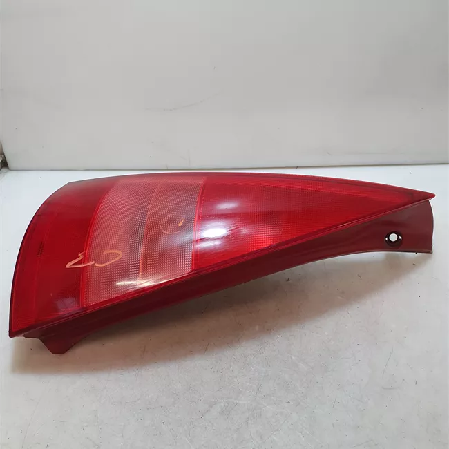 Fanale posteriore sinistro