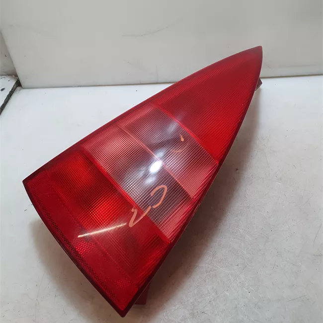 Fanale posteriore sinistro