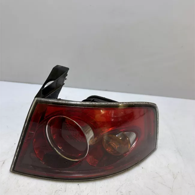 Fanale posteriore parte esterno destro