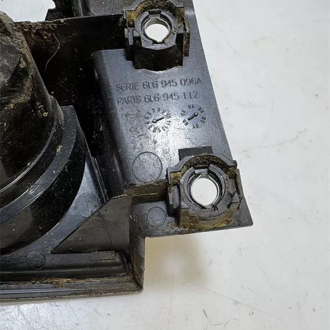 Fanale posteriore parte esterno destro