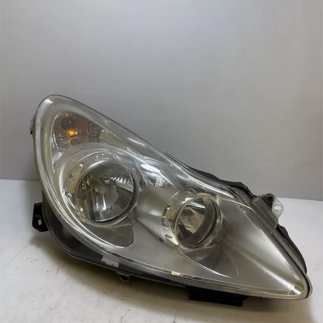 Proiettore destro Cromo