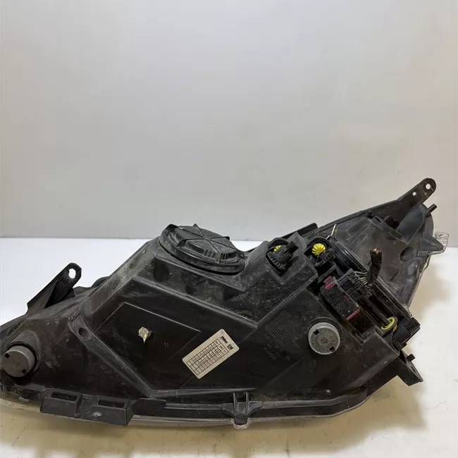 Proiettore destro Cromo