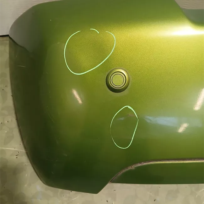 Paraurti posteriore con primer