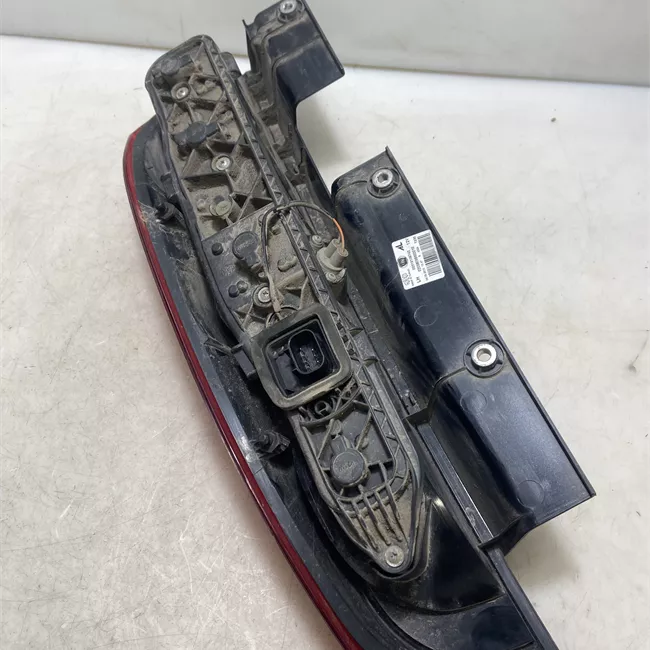 Fanale posteriore sinistro