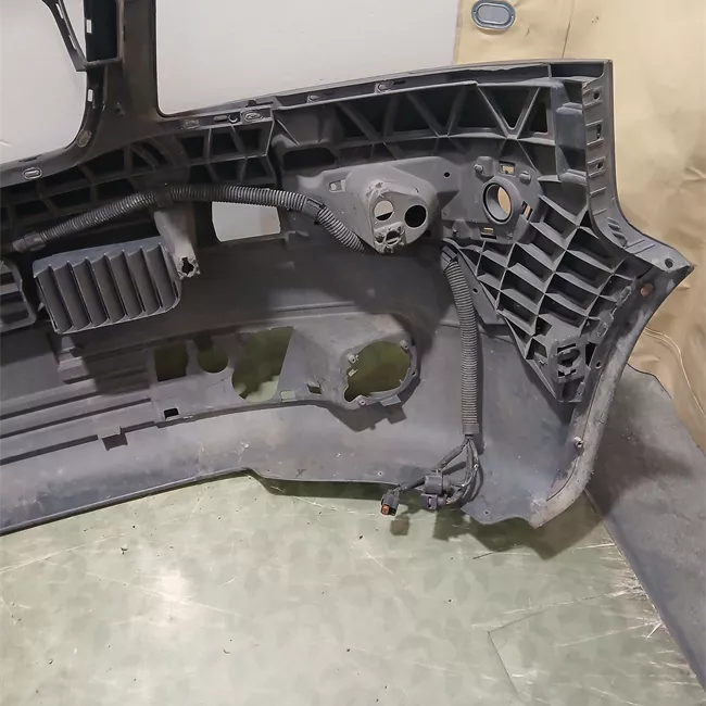 Paraurti anteriore primer