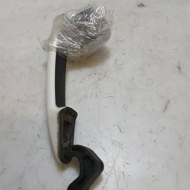 Maniglia porta posteriore sinistra primer