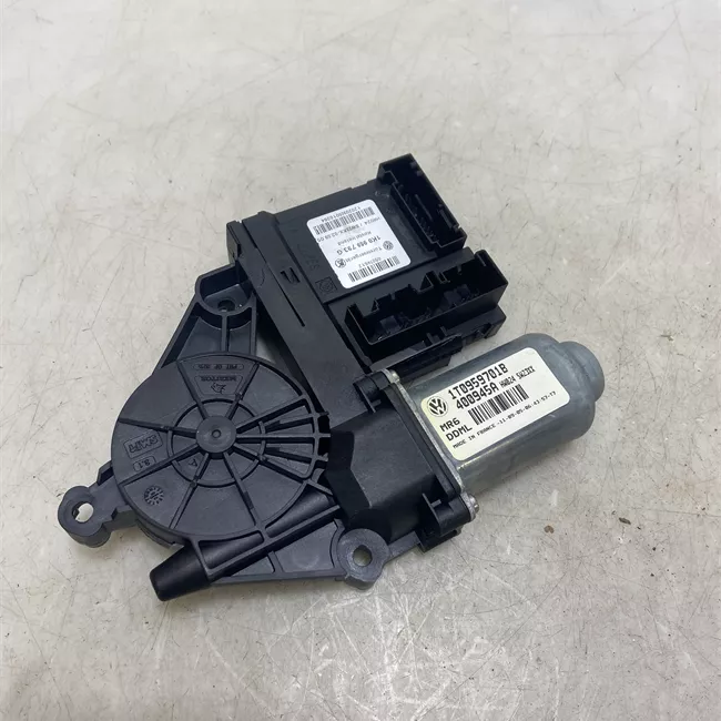 Motorino alzacristallo porta anteriore sinistro