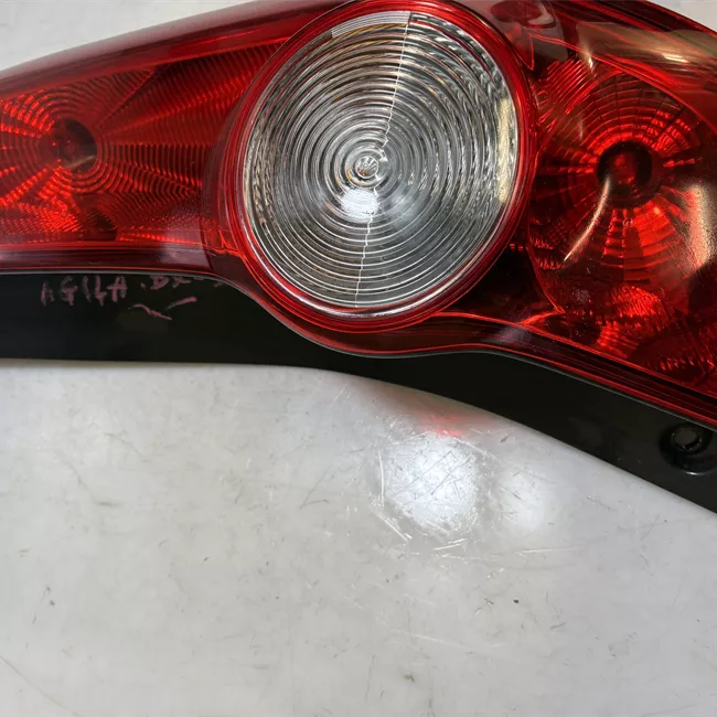 Fanale posteriore destro