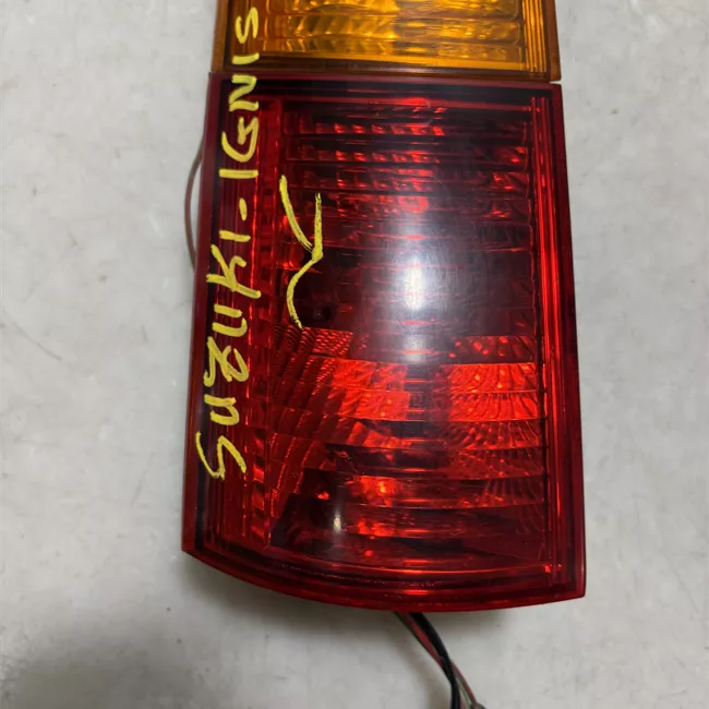 Fanale posteriore sinistro