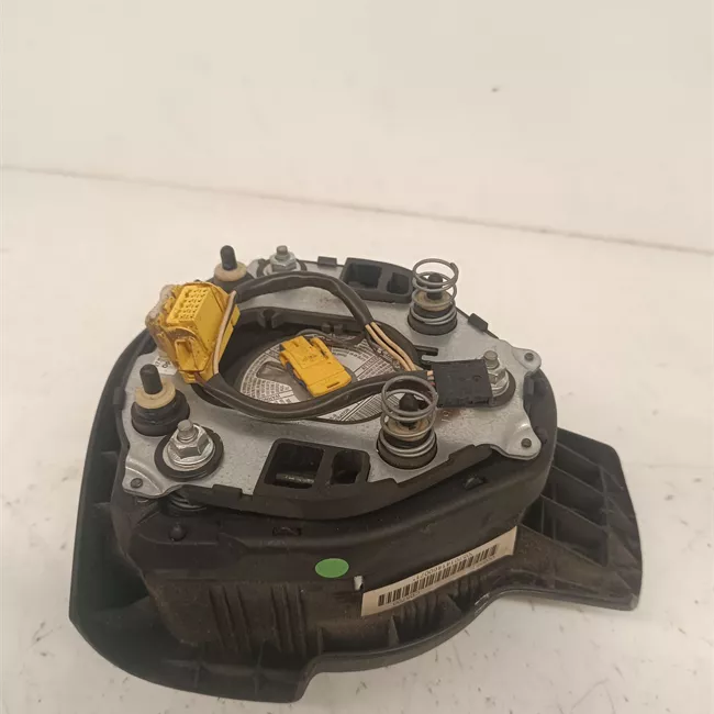 Dispositivo airbag lato guida volante multifunzione