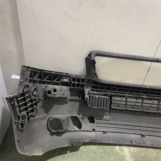 Paraurti anteriore grafite