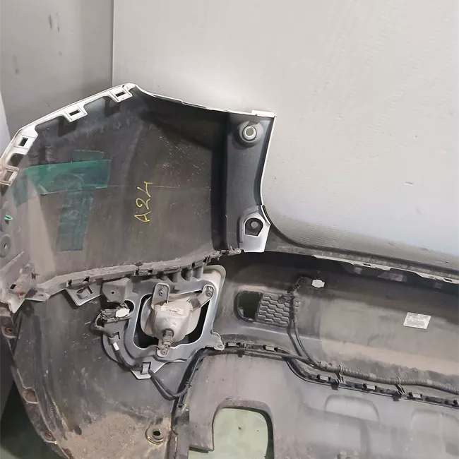 Paraurti posteriore Limited con sensore parchiusura