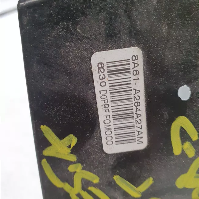 Serratura porta posteriore sinistra con dispositivo antifurto