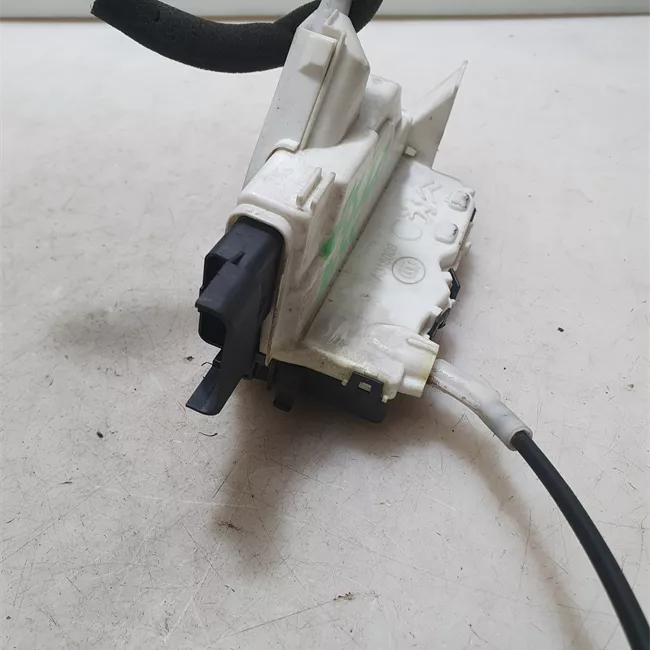 Serratura porta anteriore sinistra