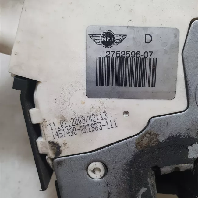 Serratura porta anteriore destra