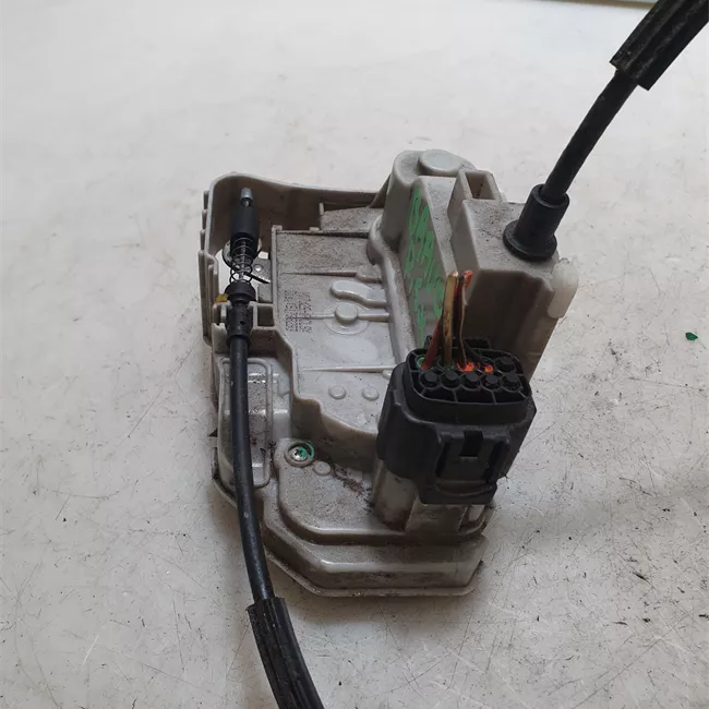 Serratura porta posteriore sinistra