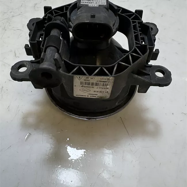 Proiettore fendinebbia sinistro