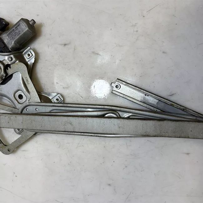 Alzacristallo elettrico porta anteriore sinistro con motorino