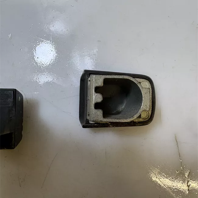 Maniglia porta anteriore destra nero