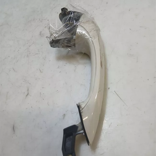 Maniglia porta anteriore destra primer