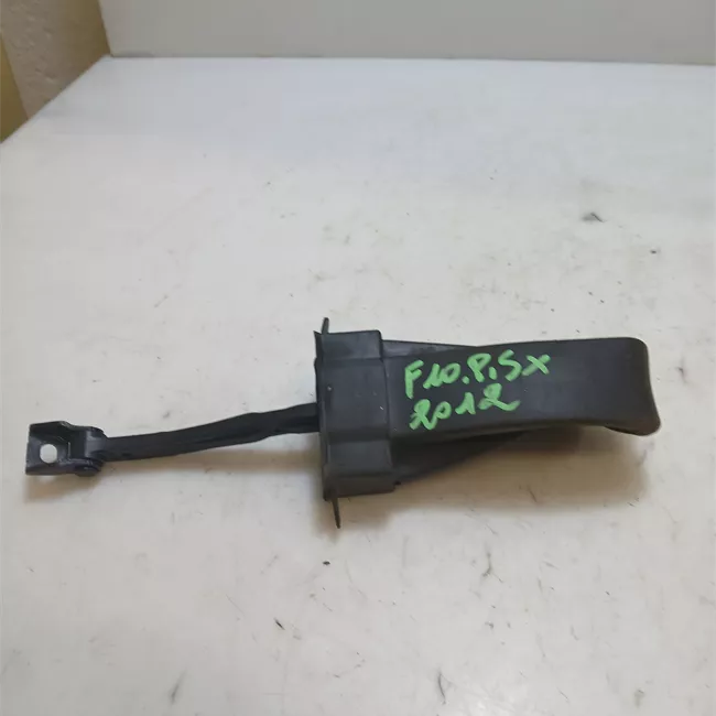 Fermo porta posteriore sinistro