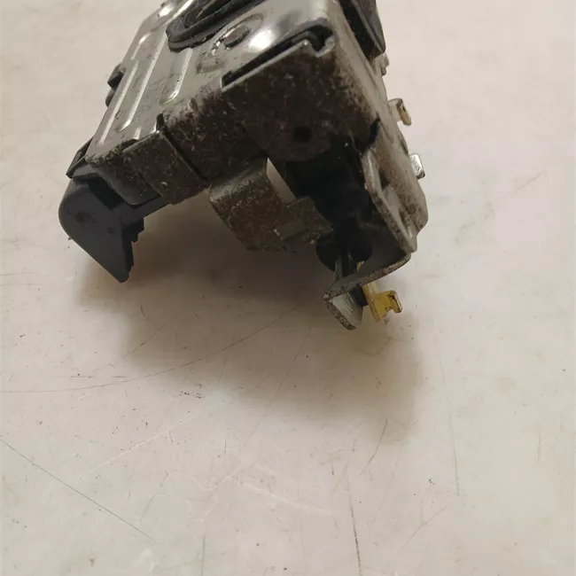 Serratura porta anteriore destra con 2 pulsanti