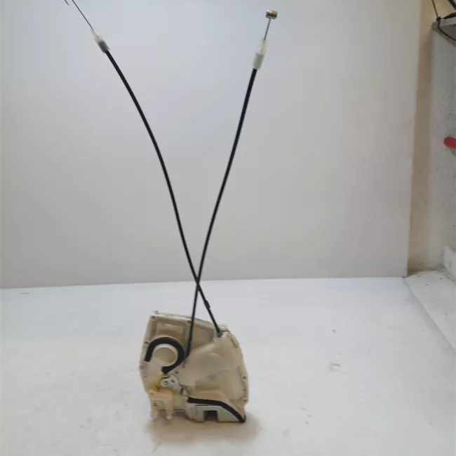 Serratura porta posteriore destra