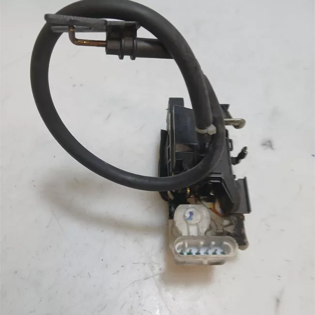 Serratura porta anteriore sinistra