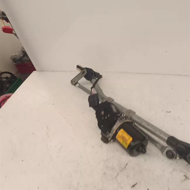 Motorino tergiparabrezza