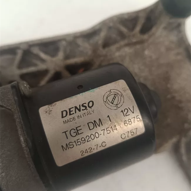 Motorino tergiparabrezza