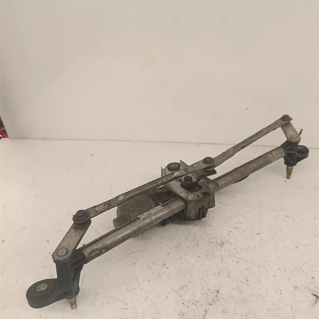 Meccanismo tergiparabrezza con motorino