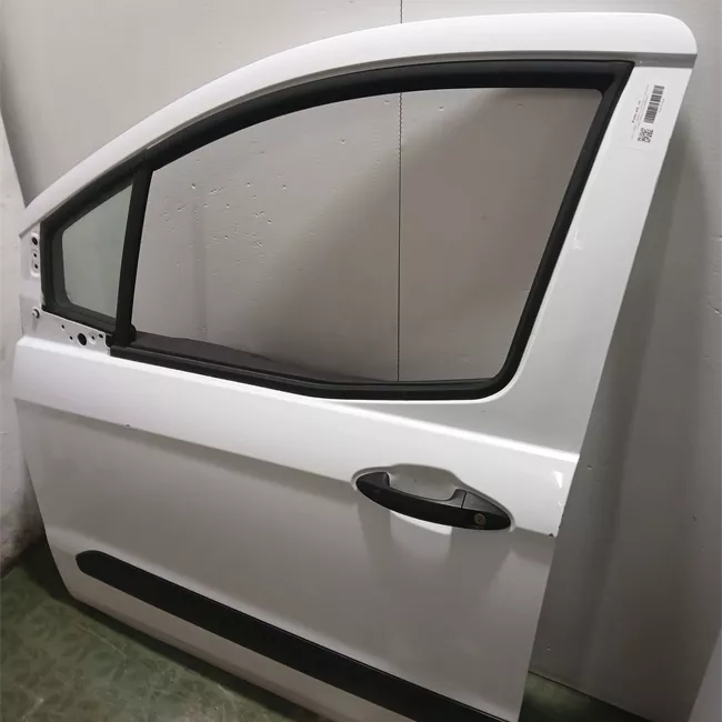 Porta anteriore sinistra