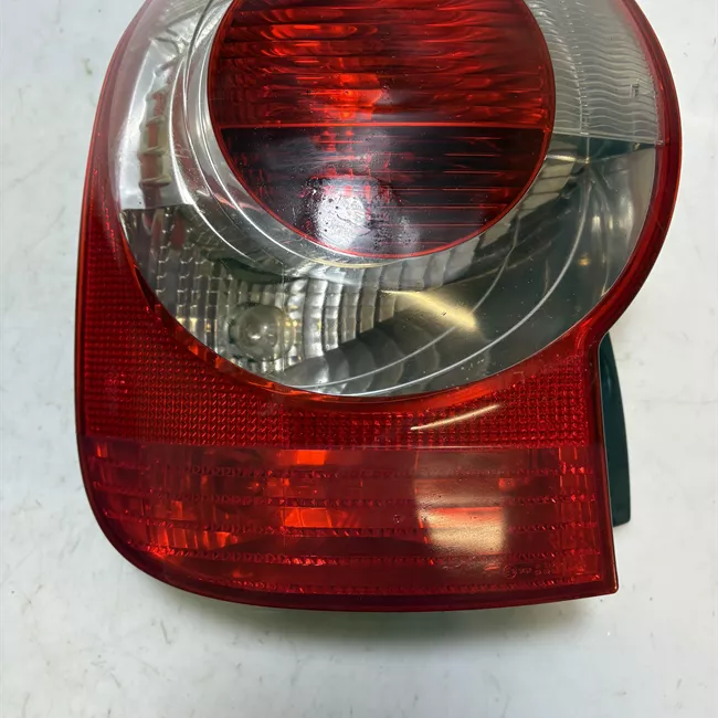 Fanale posteriore sinistro