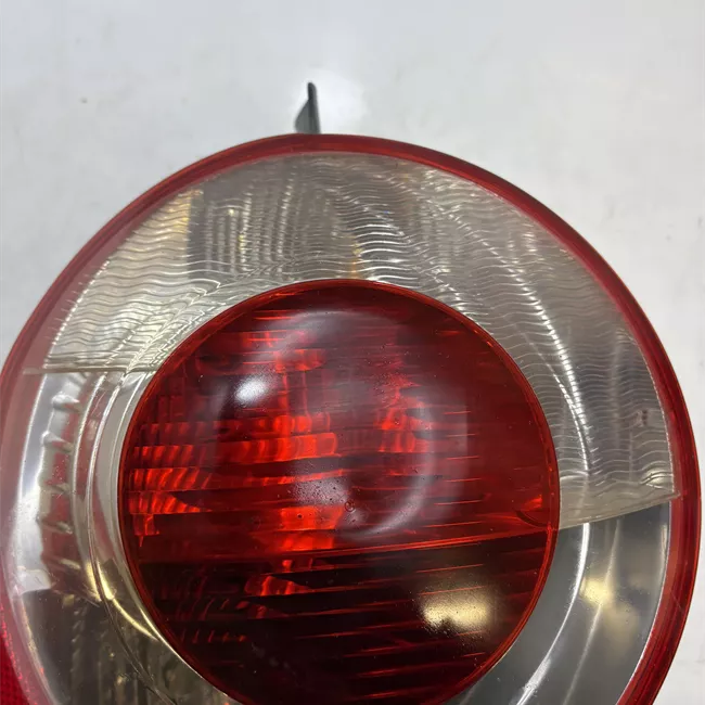 Fanale posteriore sinistro