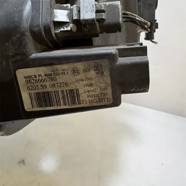 Proiettore destro Doppia parabola