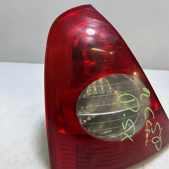 Fanale posteriore sinistro