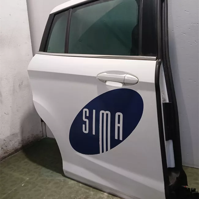 Porta posteriore destra