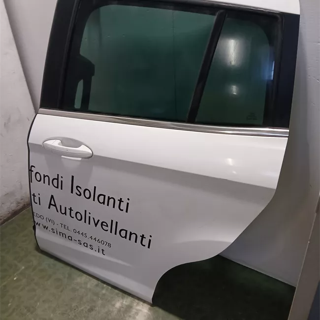 Porta posteriore sinistra