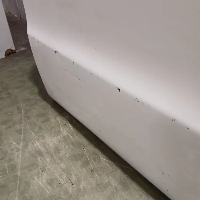 Porta anteriore destra