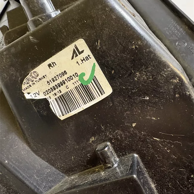 Fanale posteriore destro Racing, Sport